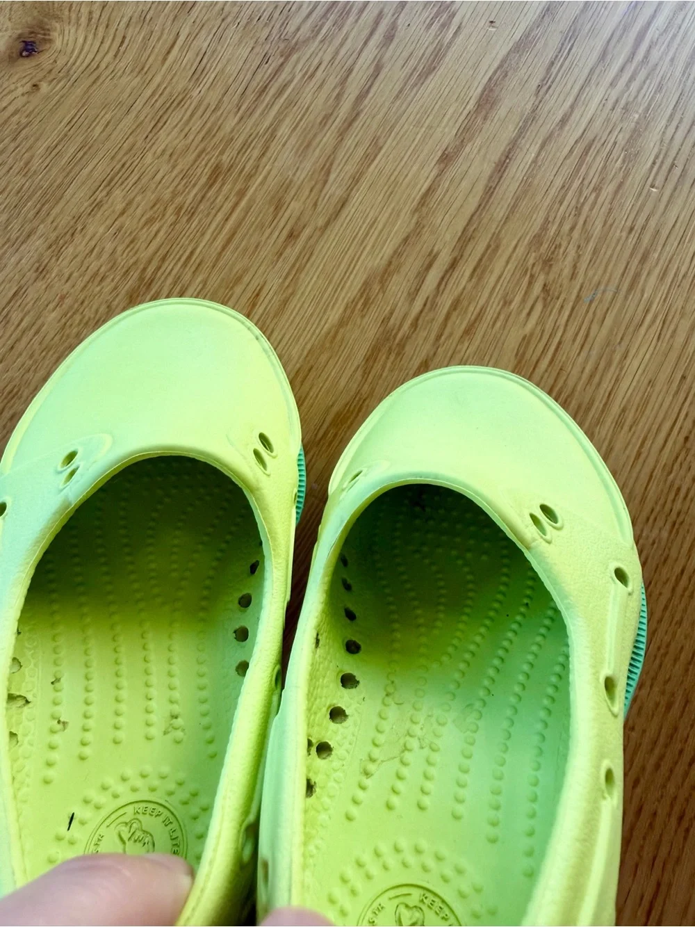 Native Shoes Kids Baby's Lime Green Water Slip-On Loafers!